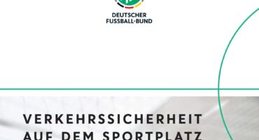 DFB-Broschüre Sportplatz